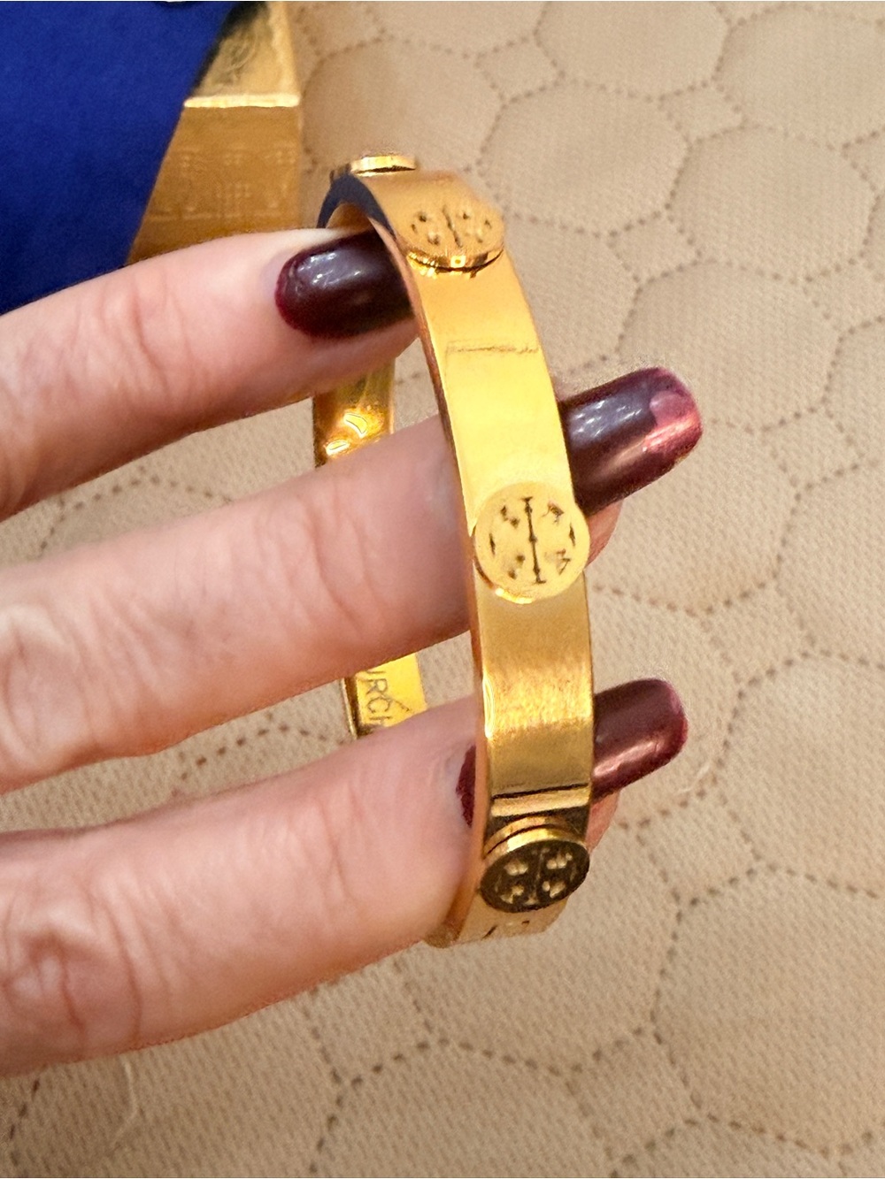 Tory Burch EUC Gold
Tone Miller Logo Stud Hinge
Bangle Bracelet with Dust
Bag - Picture 9 of 12